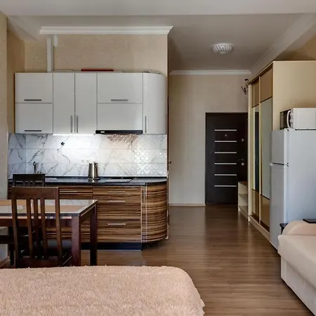 Aparthotel Apartment Ул Рупи *